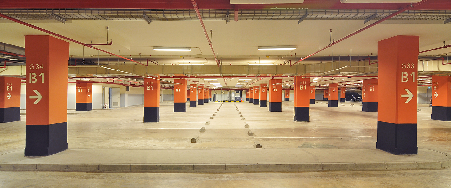 SEAMLESS SPACIOUS PARKING